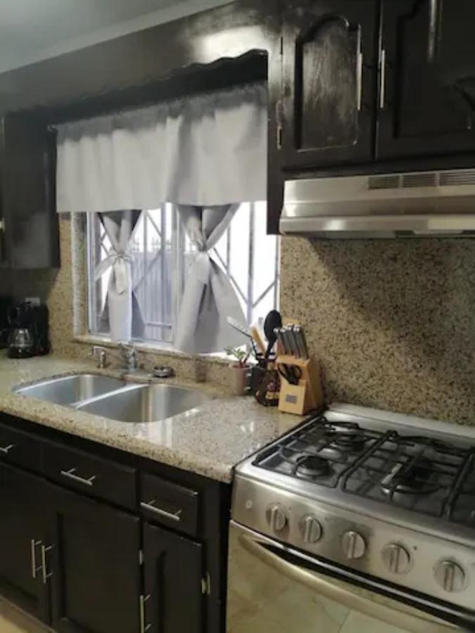 Cozy Casita En Playas De Tijuana Villa Bagian luar foto